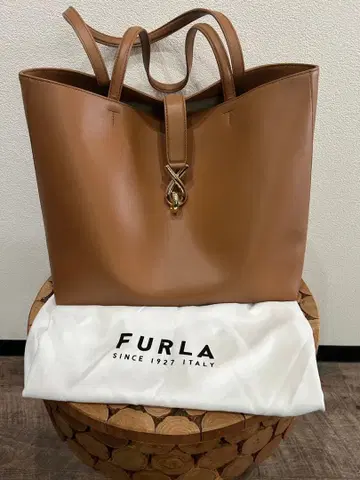 FURLA Mianova 천연 가죽 토트백 - /대용량