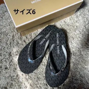 새상품 MICHAEL KORS 비치 샌들 블랙 실버
