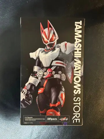 [ 미개봉 ] S.H.Figuarts 가면라이더 기츠 매그넘 부스트 폼