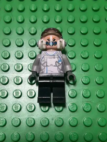 레고 스타 워즈 윙 파이롯트 미니 피규어