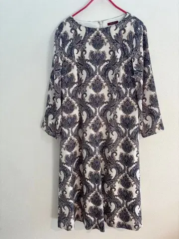 AMACA 페이즐리 무늬 7부 소매 원피스