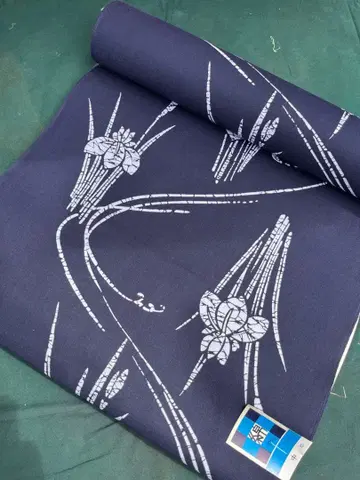 네이비 화이트 본염 로우케츠 염색풍 창포 유카타 옷감