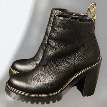 닥터마틴 MAGDALENA 청키힐 부츠 UK6