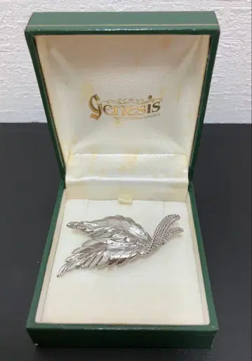 빈티지 Monet 모네 리프 모티브 브로치 실버 컬러 각인 있음