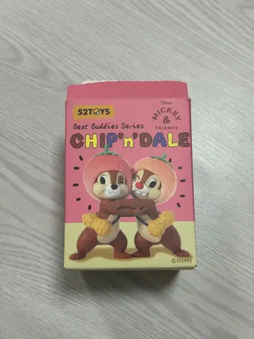 디즈니 칩과 데일 52TOYS