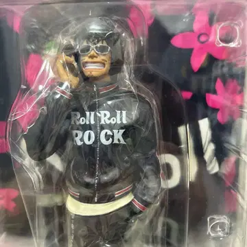 크로우즈&WORST F B G 하나키 쿠리토라 피규어