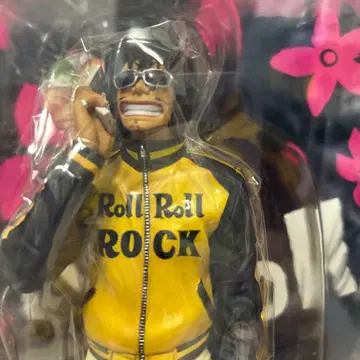 크로우즈&worst F BG 하나키 쿠리토라 피규어