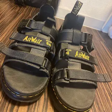 닥터마틴 블랙 샌들(27~27.5)