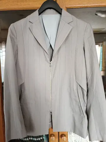 Call 테크 자켓 울 x 큐프라 AURALEE NAME.