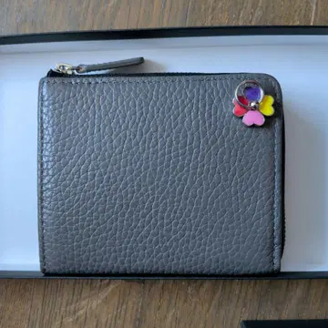 [새상품] 모모이로 클로버Z 모모쿠로 포슈레 잼홈메이드 콜라보 지갑