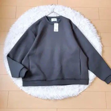 택 포함 새상품 어반 리서치 종이상자 크루넥 풀오버 XL 완판