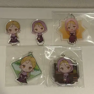 치. 지구의 운동에 대하여 늘어남 아크릴 키링 디오라마 camos