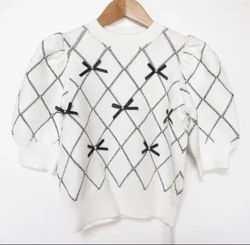 LILY BROWN CANDY STOCK 니트 스웨터