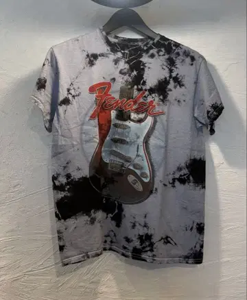 Fender 타이다이 패턴 T셔츠