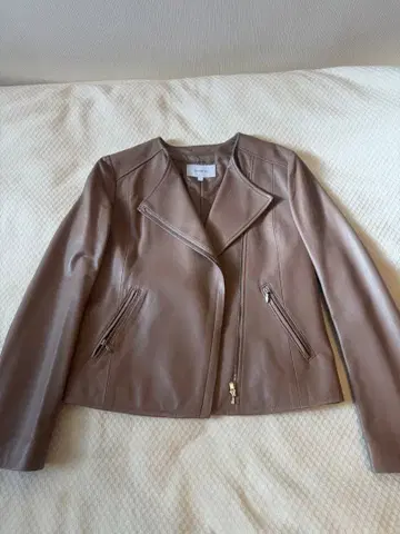 UNTITLED 베이지 노카라 자켓 양가죽