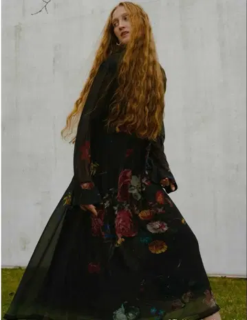 [정품] AMERI x THE MET FLOWER DRESS M 사이즈