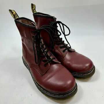 uk7 상당 닥터마틴 8홀 체리 레드