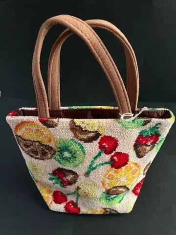 미사용 새상품 LOVERARY BY FEILER 초코 퐁듀 토트백