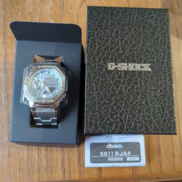 G-SHOCK GM-2110D-2AJF 실버