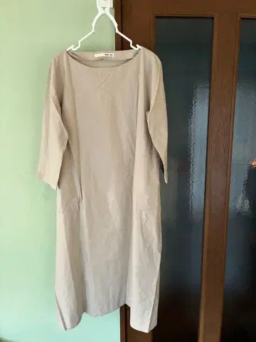 가격 협의 환영 evam eva 심플 7부 소매 원피스 베이지 (미색)