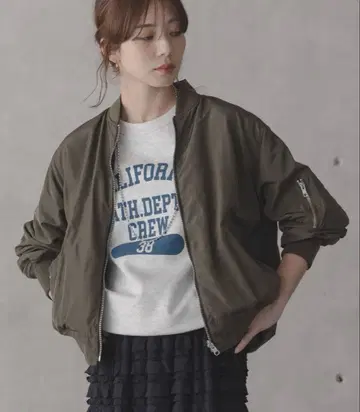 택 포함 새상품 WEB 한정판 리버서블 오버 MA-1 서니 라벨