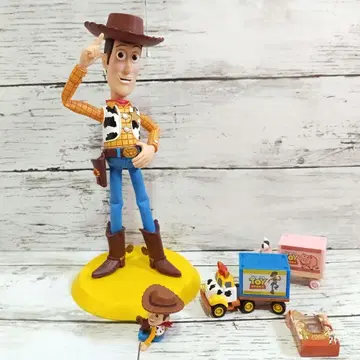 토이스토리 우디 프리미엄 피규어 외 굿즈 5종 세트