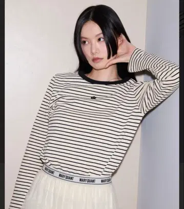 MARYQUANT x PUBLUX 마리콴트 원포인트 로고 롱 T