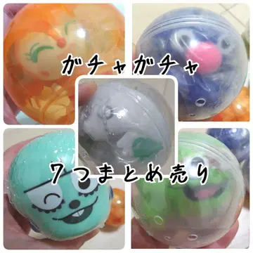 가챠 캡슐 토이 묶음 판매 무민 호빵맨 세서미 스트릿