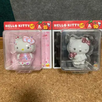 Happy 복권 키티 50th 피규어 디자인 15와 10