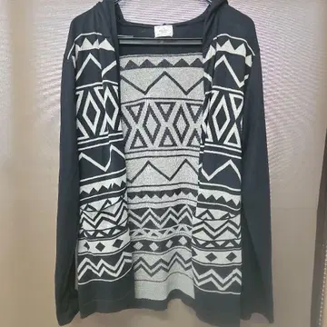 RODEO CROWNS 기하학 패턴 후드 가디건