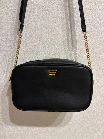 Samantha Thavasa 블랙 숄더백