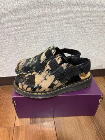 닥터마틴 송치 샌들