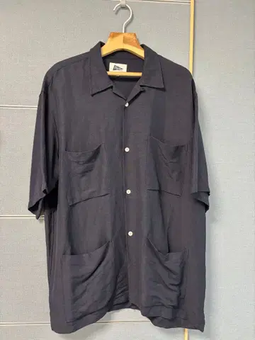 필그림 서프+서플라이 반팔 셔츠