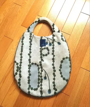 미나 페르호넨 에그백