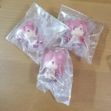 Yes! 프리큐어 5GoGo! x 산리오 큐어 드림 가챠가챠 피규어