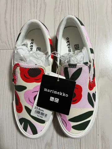 마리메꼬 꽃무늬 슬립온 23.5