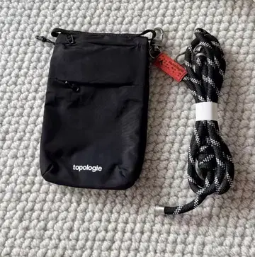 topologie 스마트폰 숄더백 블랙