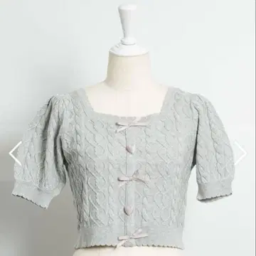 pium 피움 하트 버튼 케이블 니트