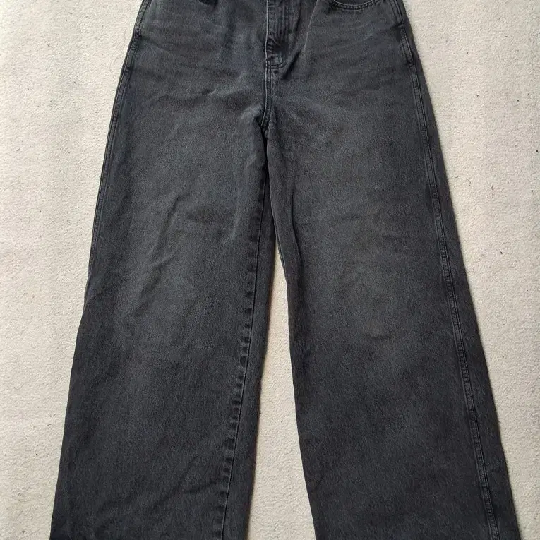 Facade Pattern Summer Classic Denim on Bunjang Global Site.