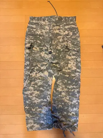 디지털 카모 카고 팬츠