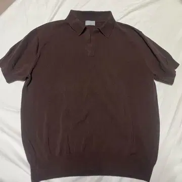 매킨토시 철학 브라운 반팔 상의