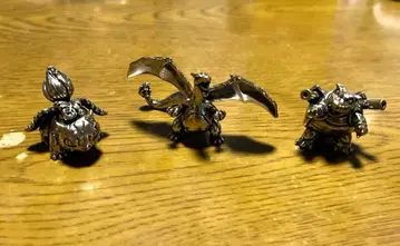 [ 레어 ] 포켓몬 메탈 컬렉션 놋쇠 리자몽 거북왕 후시딘