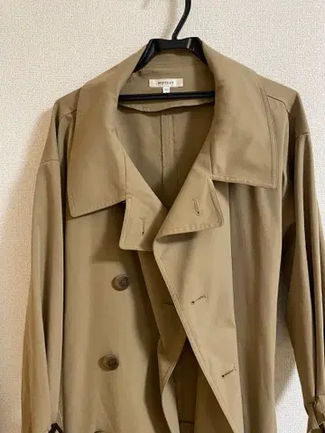[ moussy ] 베이지 더블 브레스트 트렌치코트