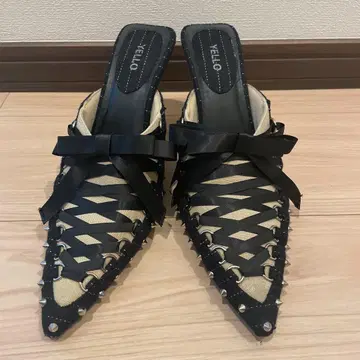 YELLO 픽시 뮬 펌프스 블랙 리본 스니커즈 힐 24.5L 새상품급