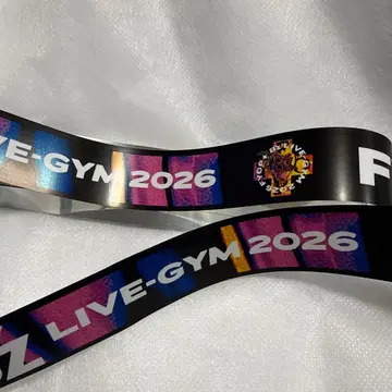 새상품급 B'z LIVE-GYM 2026 FYOP+ 은색 테이프 은테
