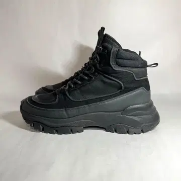 중고 H&M 트레킹 부츠 밀리터리 US10(28cm)