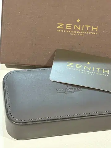 미사용 새상품 제니스 ZENITH 천연 가죽 워치 케이스 브라운