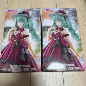 하츠네 미쿠 외출 드레스 RED ver. 하츠네 미쿠 피규어 2개 세트