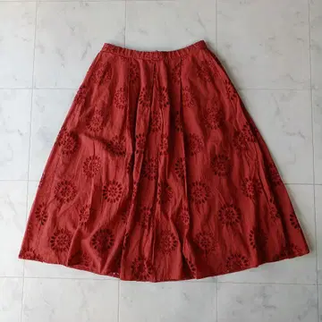 Theory luxe 아이렛 레이스 종아리 기장 스커트 테라코타