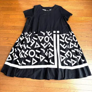 majomajo 아트 패턴 원피스 블랙 개성파 모드 루즈핏